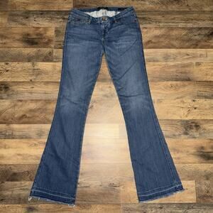 GUESS Foxy Flare Jeans Women's Size 29 Dark Wash Bootcut Flared Denim Mid Rise